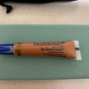 Senegence Blush ( Bronze) sealed